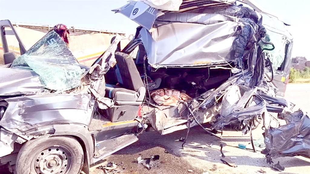 Terrible accident on Udowal National Highway near Batala Tempo traveler and tipper collide violently 2 pilgrims dead 14 injured